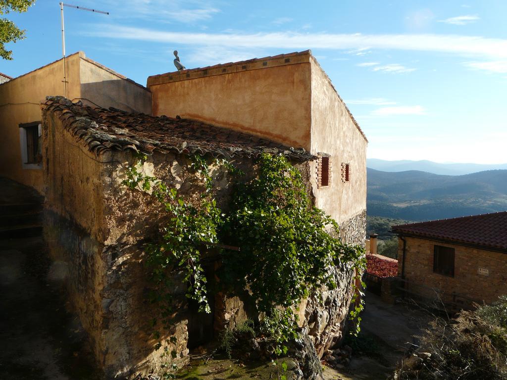 El Nido De La Collalba Apartment Cabañas del Castillo Екстериор снимка
