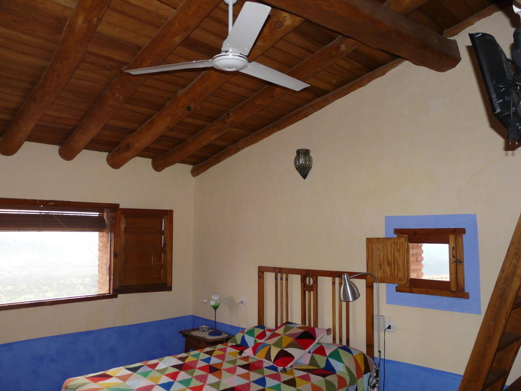El Nido De La Collalba Apartment Cabañas del Castillo Стая снимка